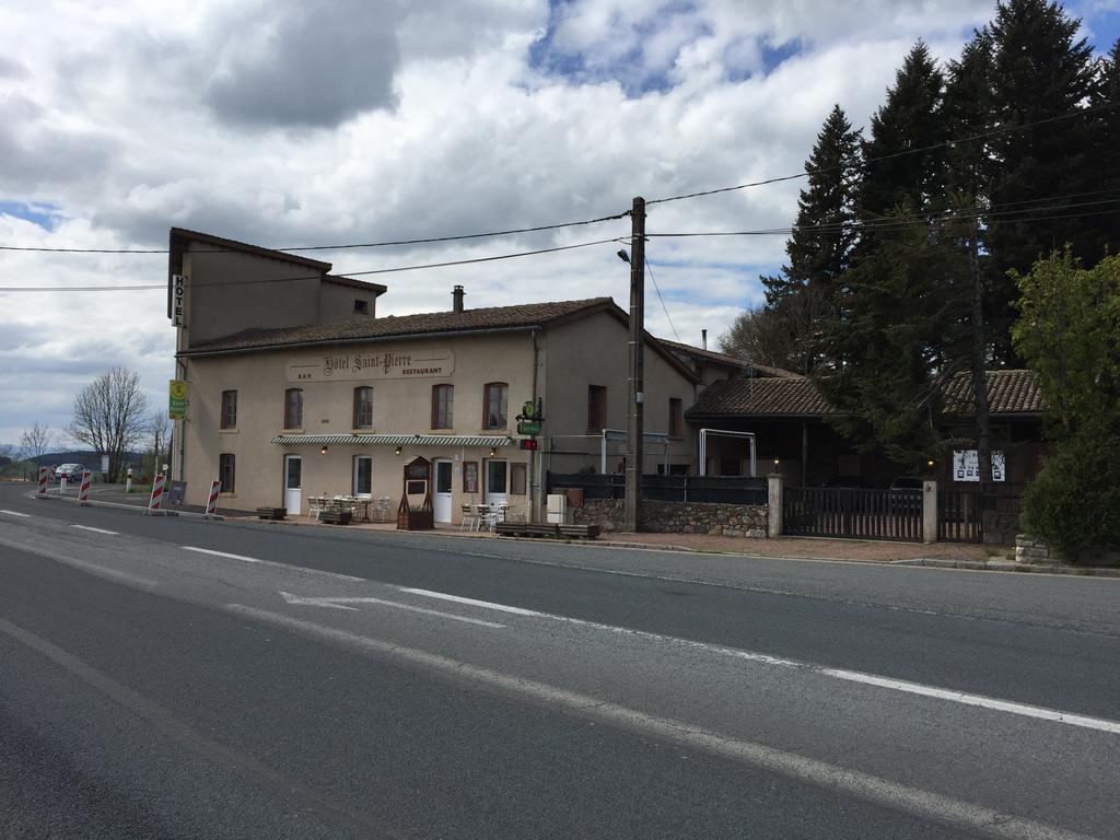 Hotel Saint Pierre Les Sauvages  Exteriér fotografie